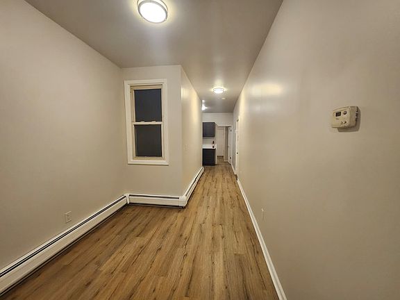 5th image of 339 Washington St #2E