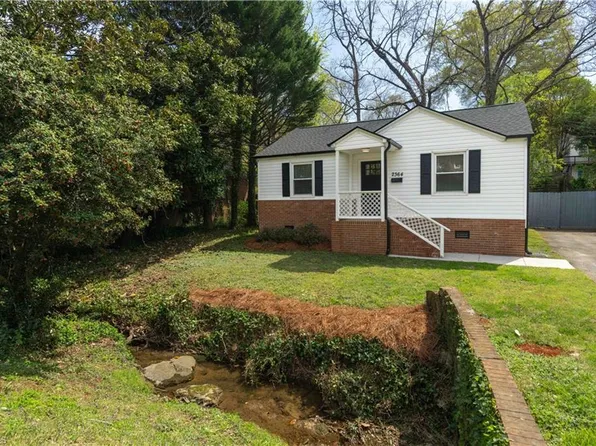2364 Parkway Dr, Winston Salem, NC 27103