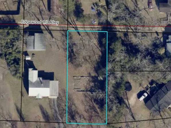 120 Edgewood Dr, Cordele, GA 31015