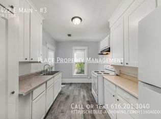 1422 E Main St APT 3, Kalamazoo, MI 49048