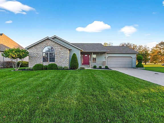 4th image of 1483 Hickory Gate Dr