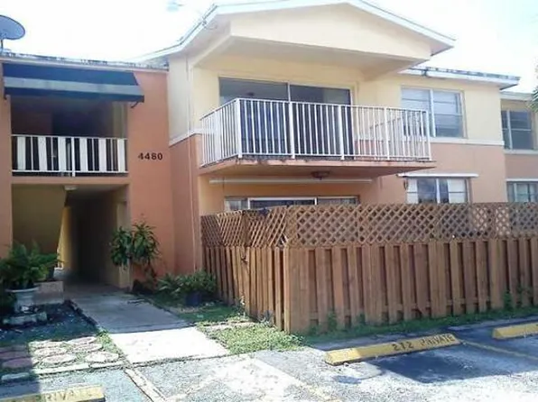 4670 NW 79th Ave APT 1G, Doral, FL 33166