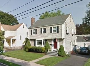 51 Carleton Ave, Bridgeport, CT 06604