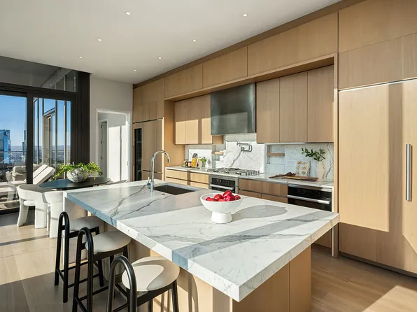 277 5th Avenue image 8 of 47