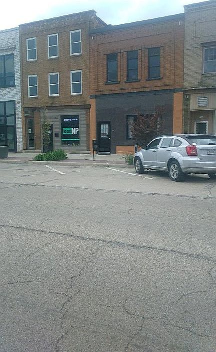 1st image of 921 1st St