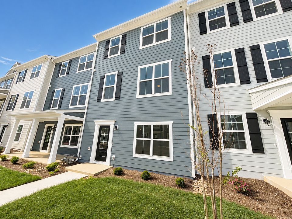 1st image of 1063 Balsam Ln