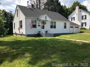 20 Edmond St, Putnam, CT 06260