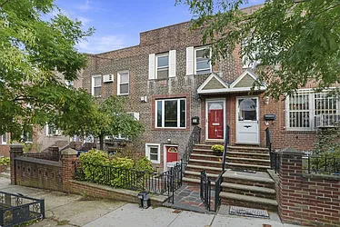 20-17 27th Street in Ditmars-Steinway