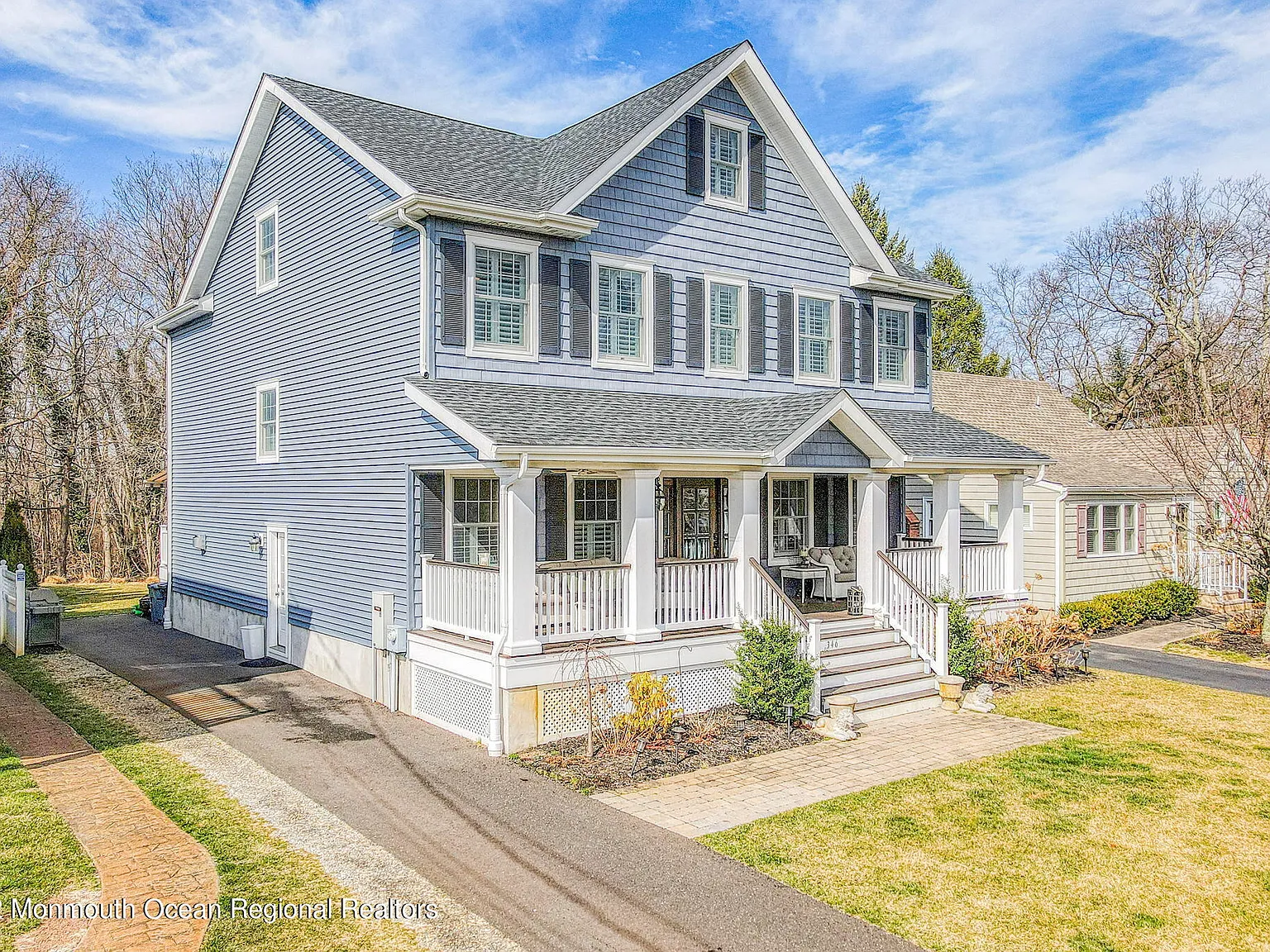 4 bed, 4.0 bath, 3056 sqft, $16,000 — Photo 1