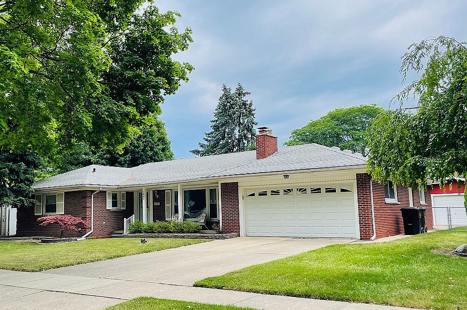 1st image of 1801 Waverly St