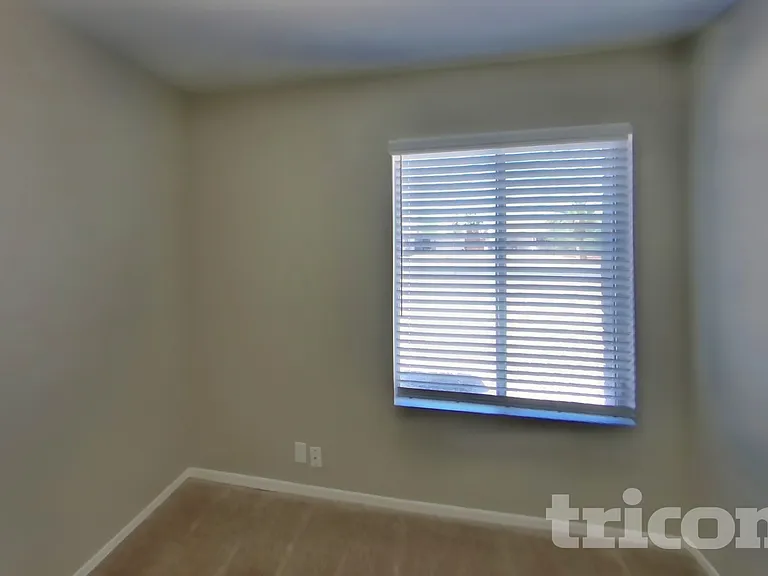 7334 W Carol Ave — Photo 12