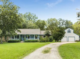 9301 Acorn Dr, Manvel, TX 77578