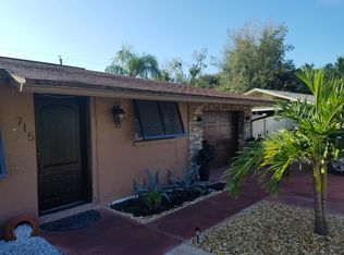 715 Clematis Rd, Venice, FL 34293