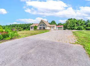 90 Country Ln, Westbrook, ME 04092