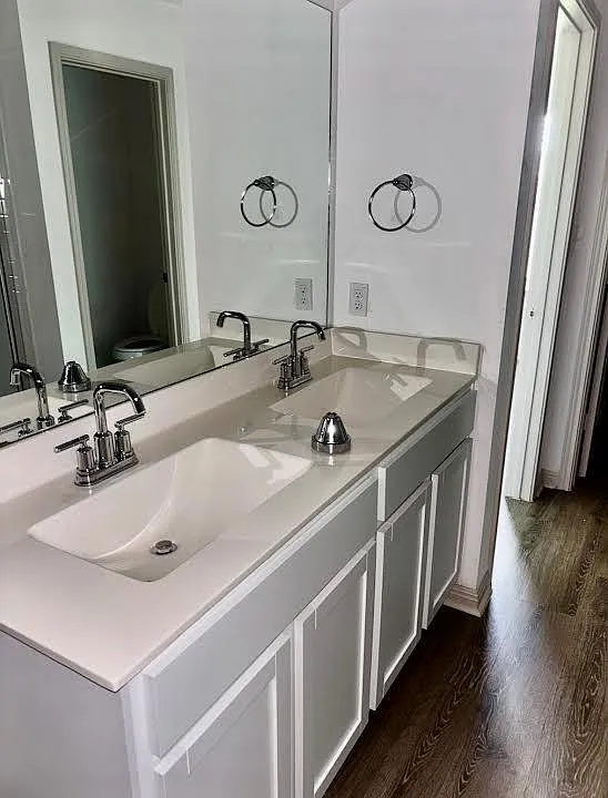 3 bed, 2.0 bath, 1472 sqft, $1,975 — Photo 4
