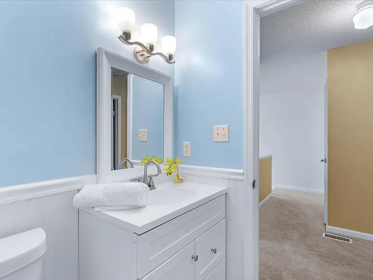 5403 Sasha Ct — Photo 22