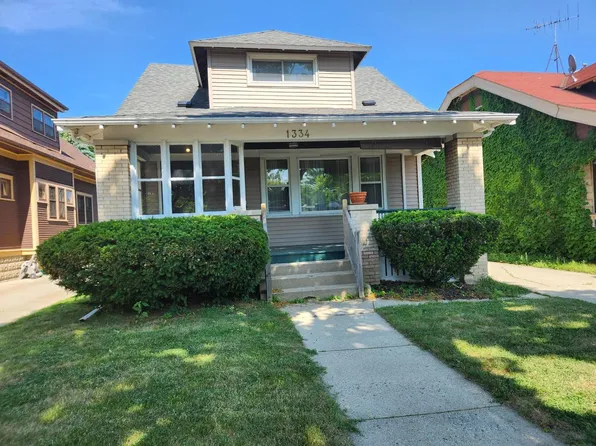 1334 North 46th STREET, Milwaukee, WI 53208