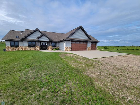 2nd image of 11003 Eagles Nest Dr