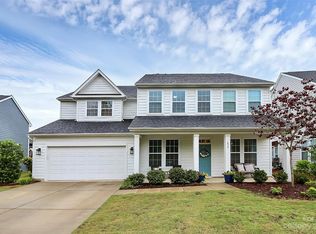 675 Crawfish Dr, Fort Mill, SC 29708