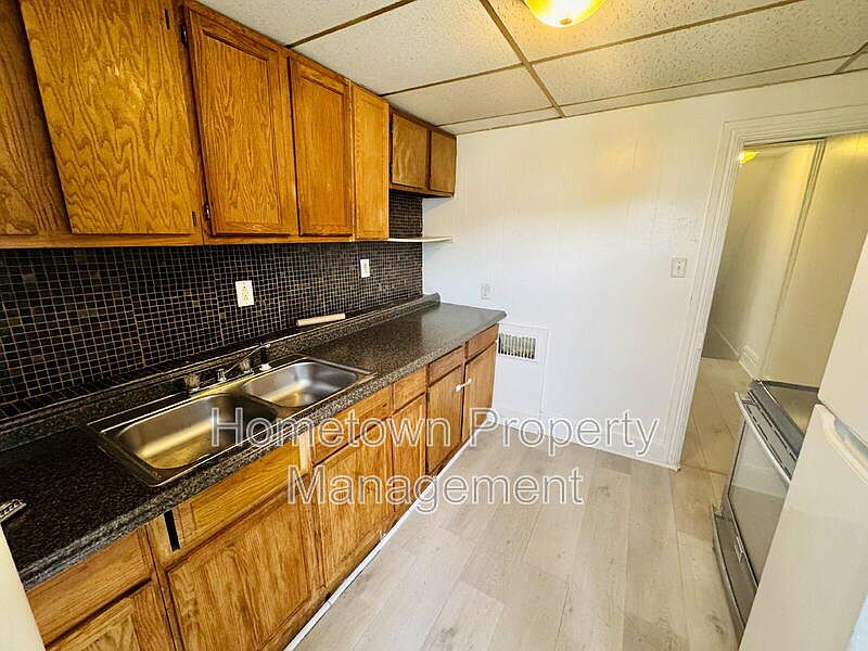 1st image of 429 Kelker St #2
