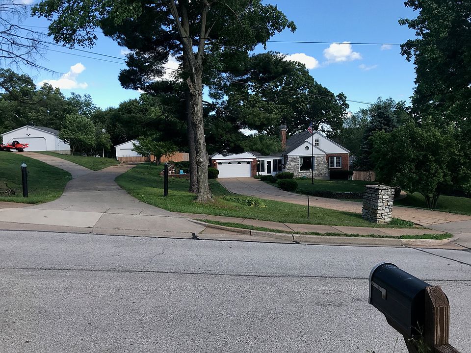 1st image of 205 Lookout Ave