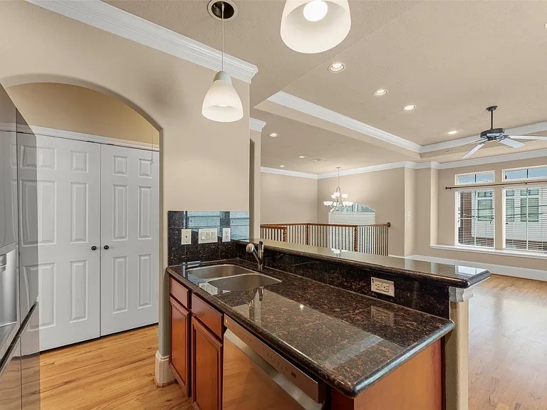 1716 Aden Dr — Photo 15