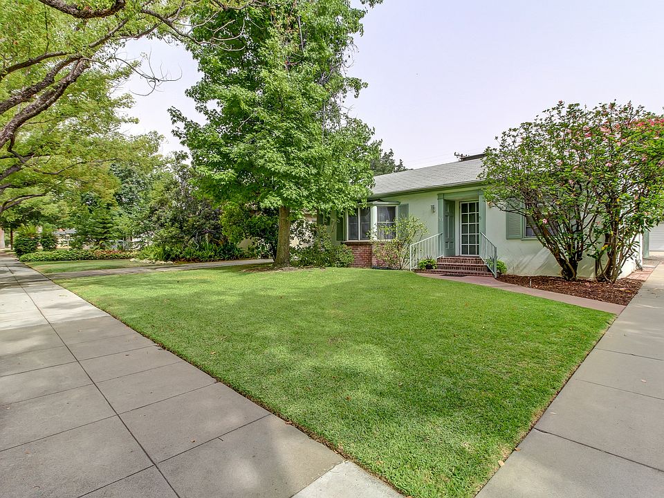 1st image of 523 E Harvard Pl