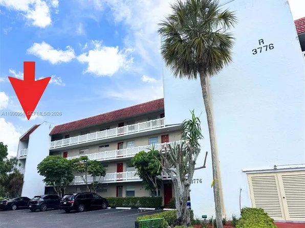 3776 Inverrary Blvd APT 301R, Lauderhill, FL 33319