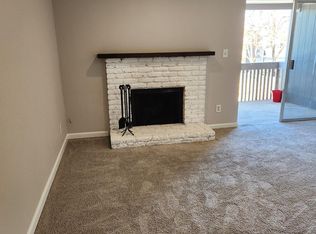 7337 S Xenia Cir APT D, Centennial, CO 80112