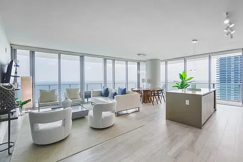 4111 S Ocean Dr Photo 1