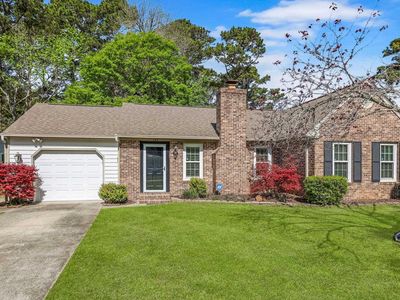 145 Woodlake Dr., Murrells Inlet, SC, 29576