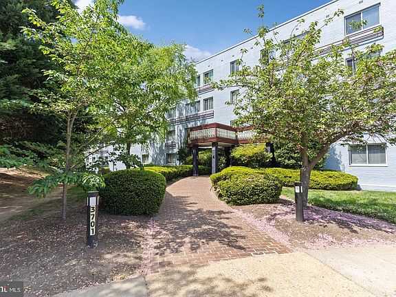 2nd image of 3701 5th St S APT 306