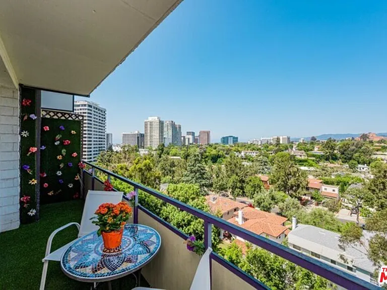 10535 Wilshire Blvd #1210 — Photo 11