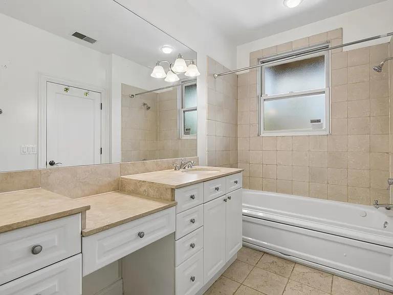 1951 N Halsted St #2 — Photo 13