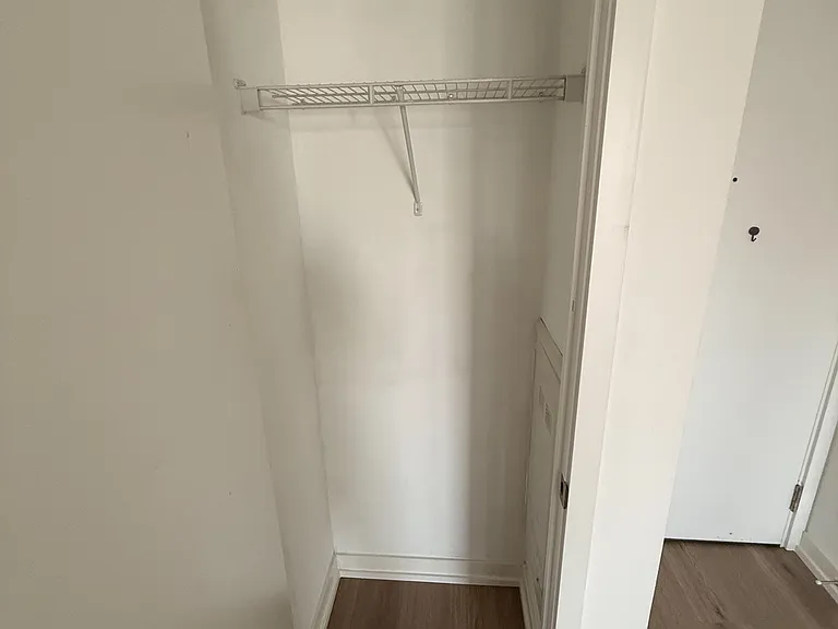 15 Grenville St #2511 — Photo 14
