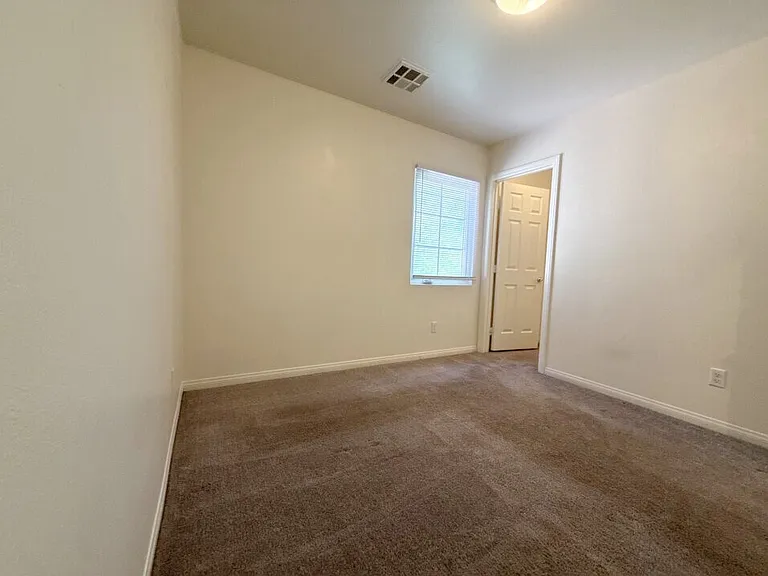 6356 Tomahawk Mill Ct — Photo 30