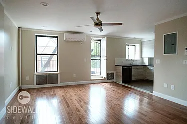 Rented by Sidewalk Realty LLC