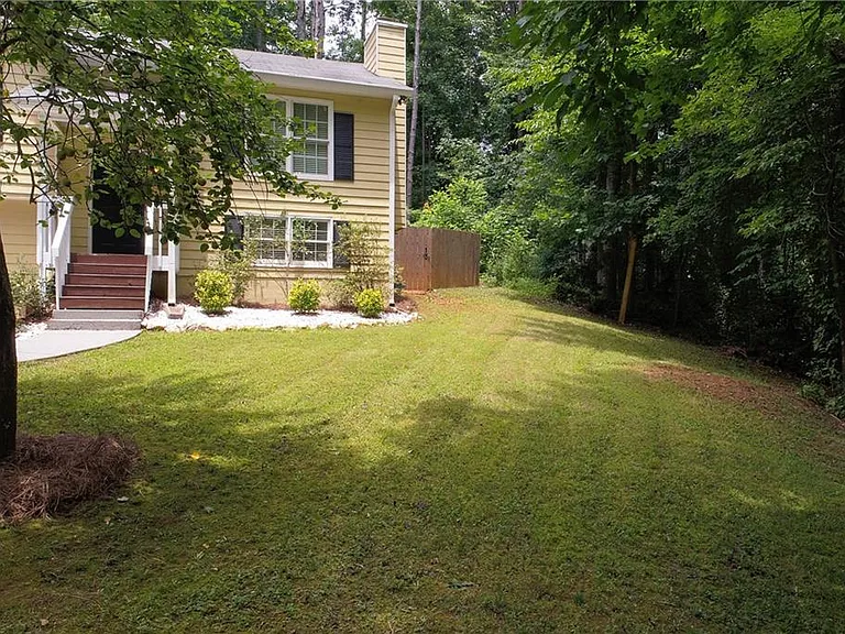 127 Angela Ln — Photo 13