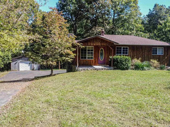 2064 Martins Chapel Rd, Kuttawa, KY 42055