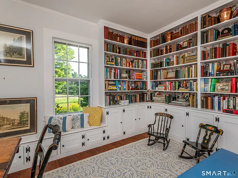 103 Litchfield Rd — Photo 14