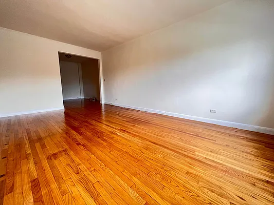 Rented by Queens Apartments Realty LLC | media 3