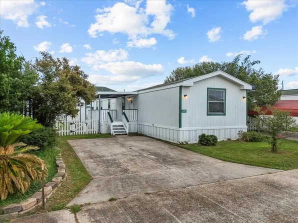 5103 Barbados Calle, Dickinson, TX 77539