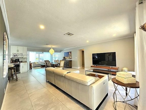 2nd image of 3602 NE 18th Ave