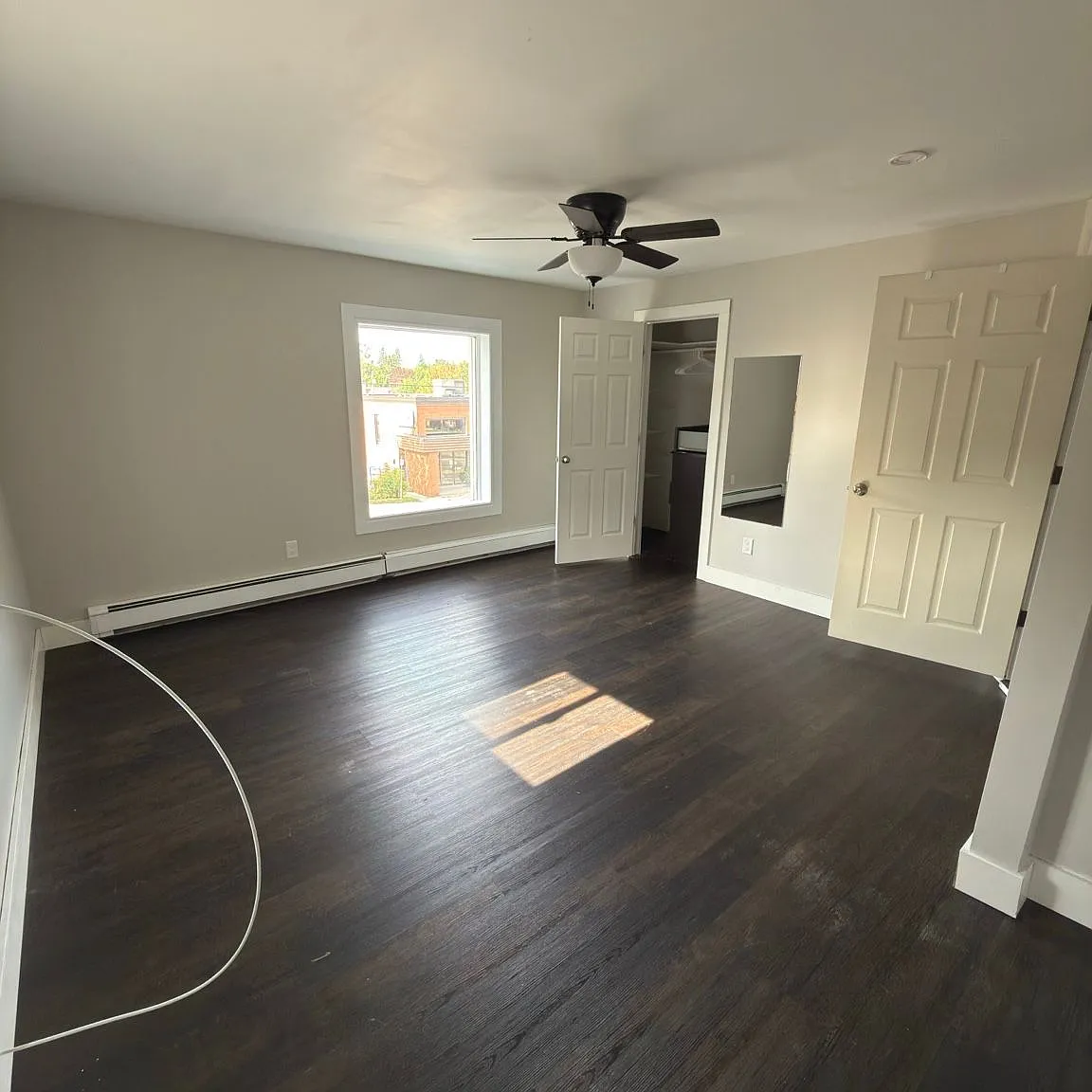 2 bed, $2,000 — Photo 4