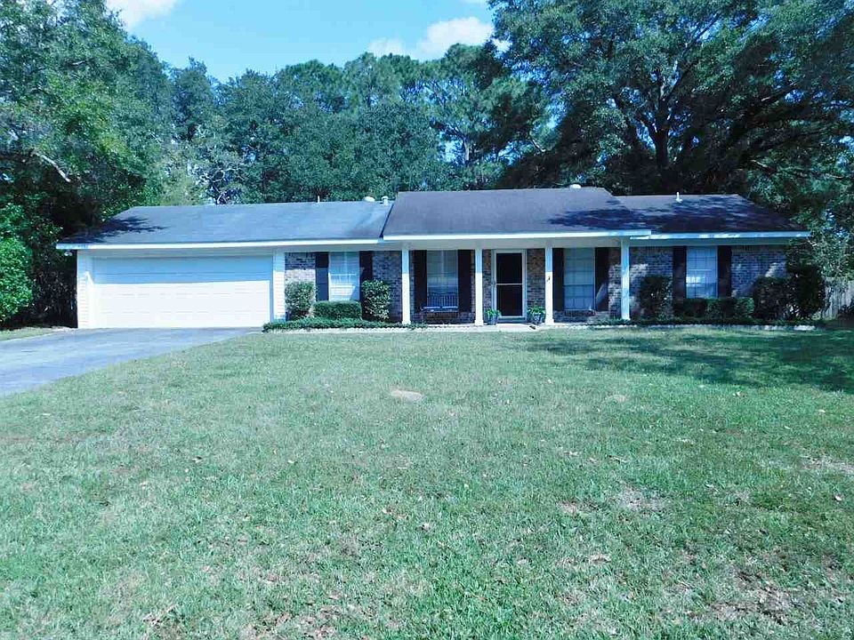 1st image of 4353 Montclair Cir E