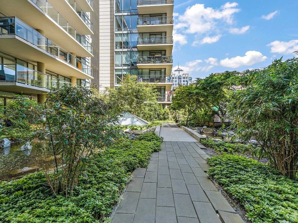 707 Courtney St #901, Victoria, BC V8W 0A9
