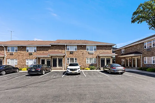 20-22 Rosol Ln #24 Photo 1