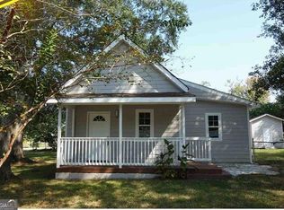 14 Weaver St, Jackson, GA 30233