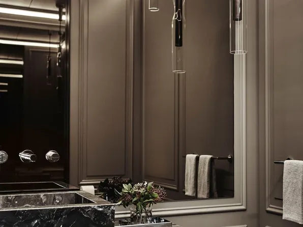 561 Broadway image 20 of 22