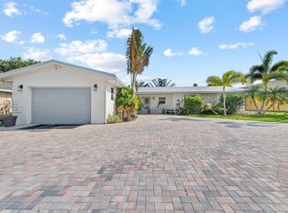 726 SE Seahouse Dr, Port Saint Lucie, FL 34983